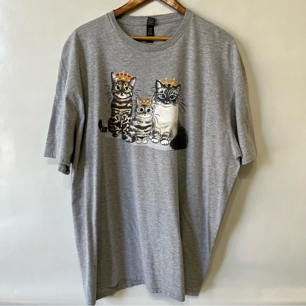 Cat King Queen T-Shirt Gray
